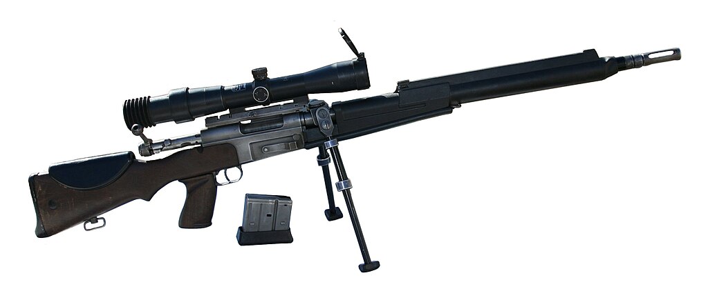 Fusil de précision FR F2 équipé d'une lunette Scrome